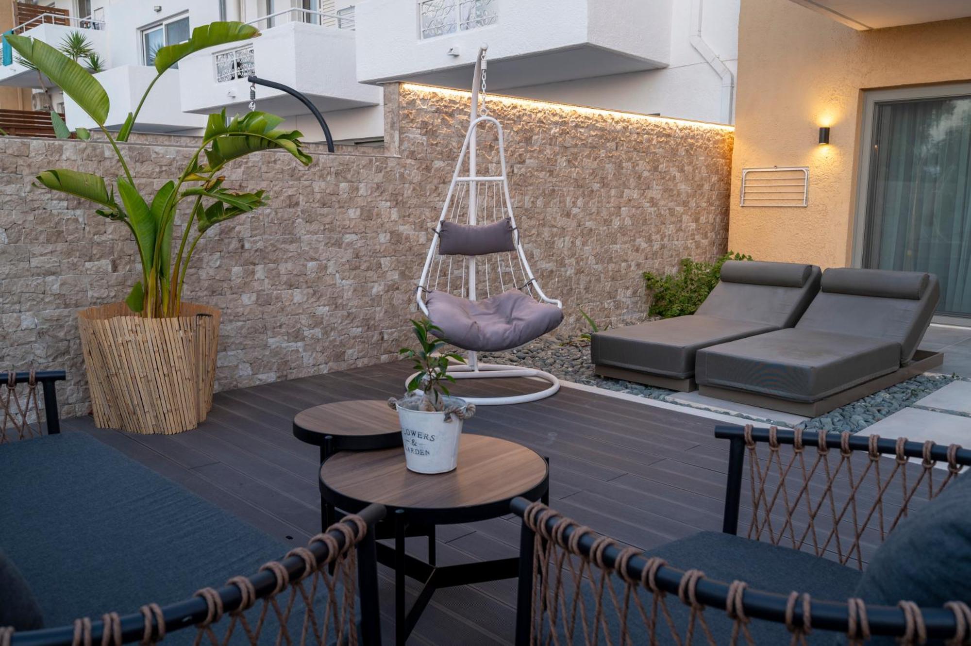 Golden Star Relax Hotel - Adults Only 16 Plus Tigkaki  Ngoại thất bức ảnh