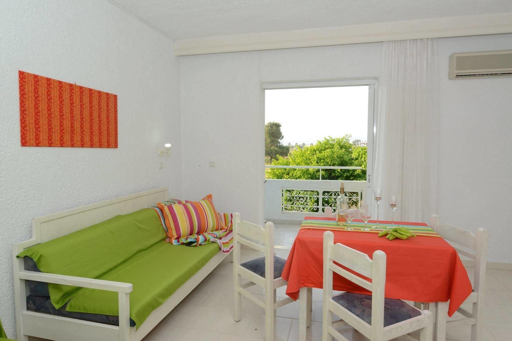 Golden Star Relax Hotel - Adults Only 16 Plus Tigkaki  Ngoại thất bức ảnh